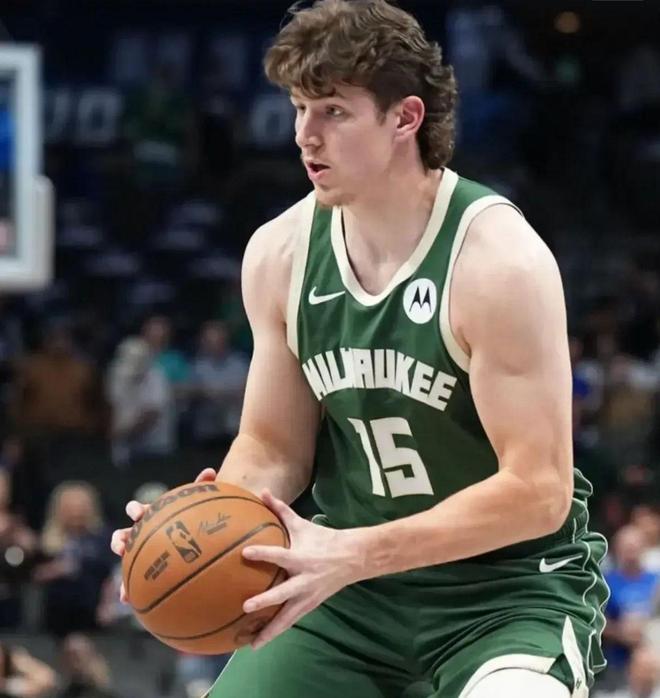 关于密尔沃基雄鹿发布备战花絮，今夜队长鼓劲，CBA常规赛任务艰巨，赛季目标并未改变的信息-开云娱乐