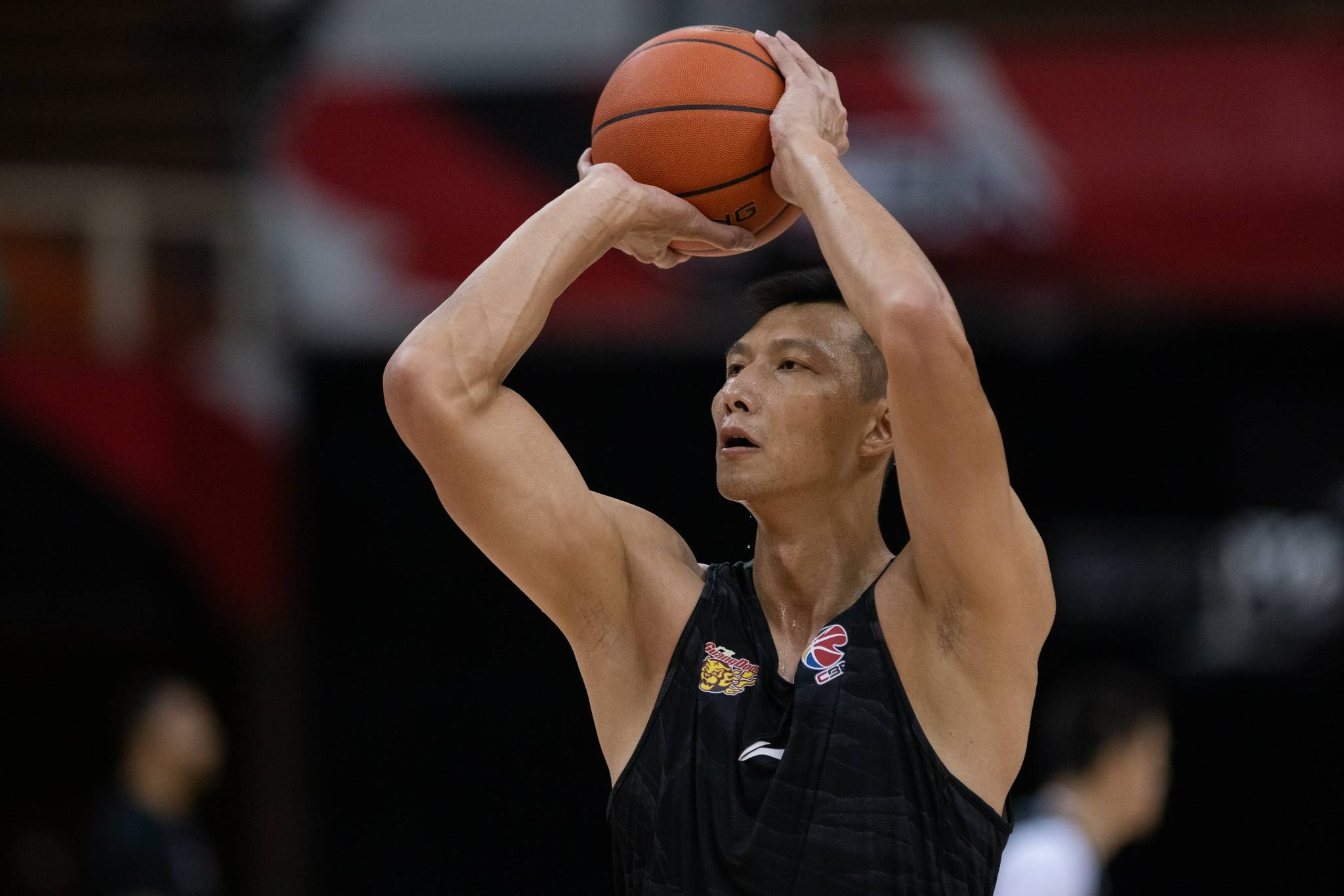 加时末段广东宏远备战NBA季后赛，强势反弹细节曝光，球迷炸锅，纪律约束更严格的简单介绍-开云娱乐